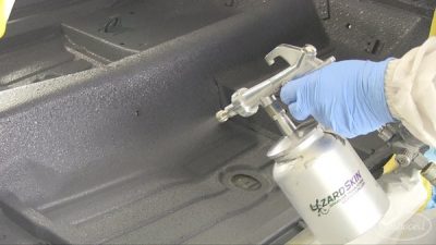 Use Spray Sound Deadener for car